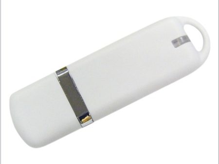 U2001-UP Usb Plástica con Tapa